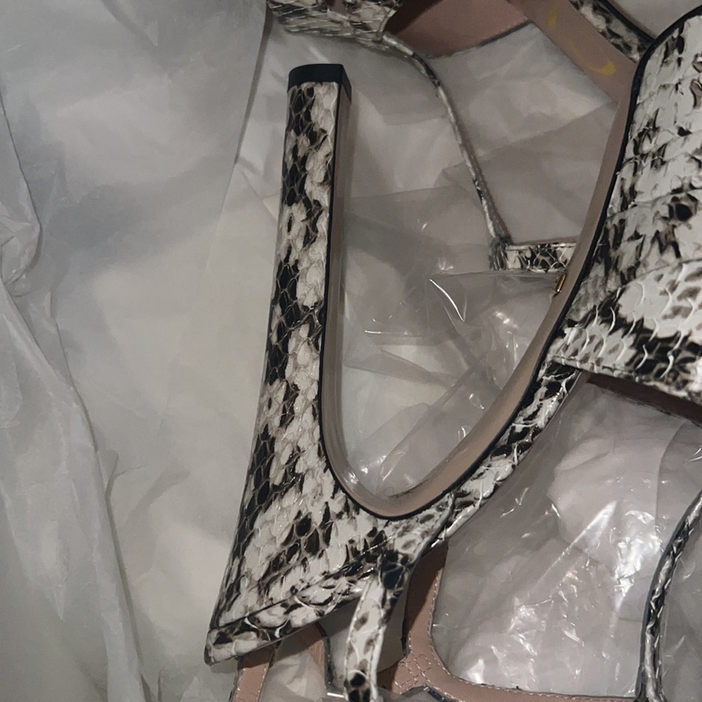 Gucci Python print high heels platform 💗 - Picture 6 of 9